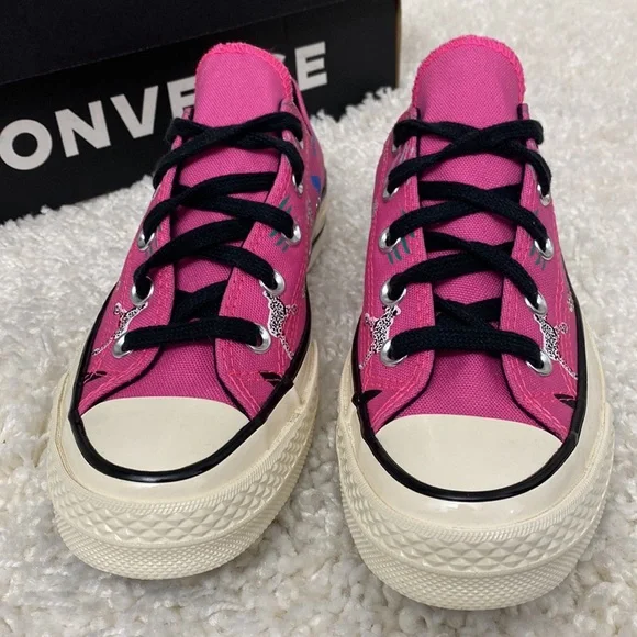 CONVERSE CHUCK 70 OX BRAND NEW - Picture 3 of 8